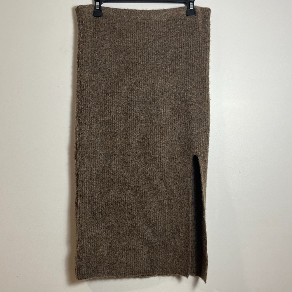 Heartloom Knit Skirt Marled Brown Skirt Size M Ribbed Fuzzy Fall Winter Midi